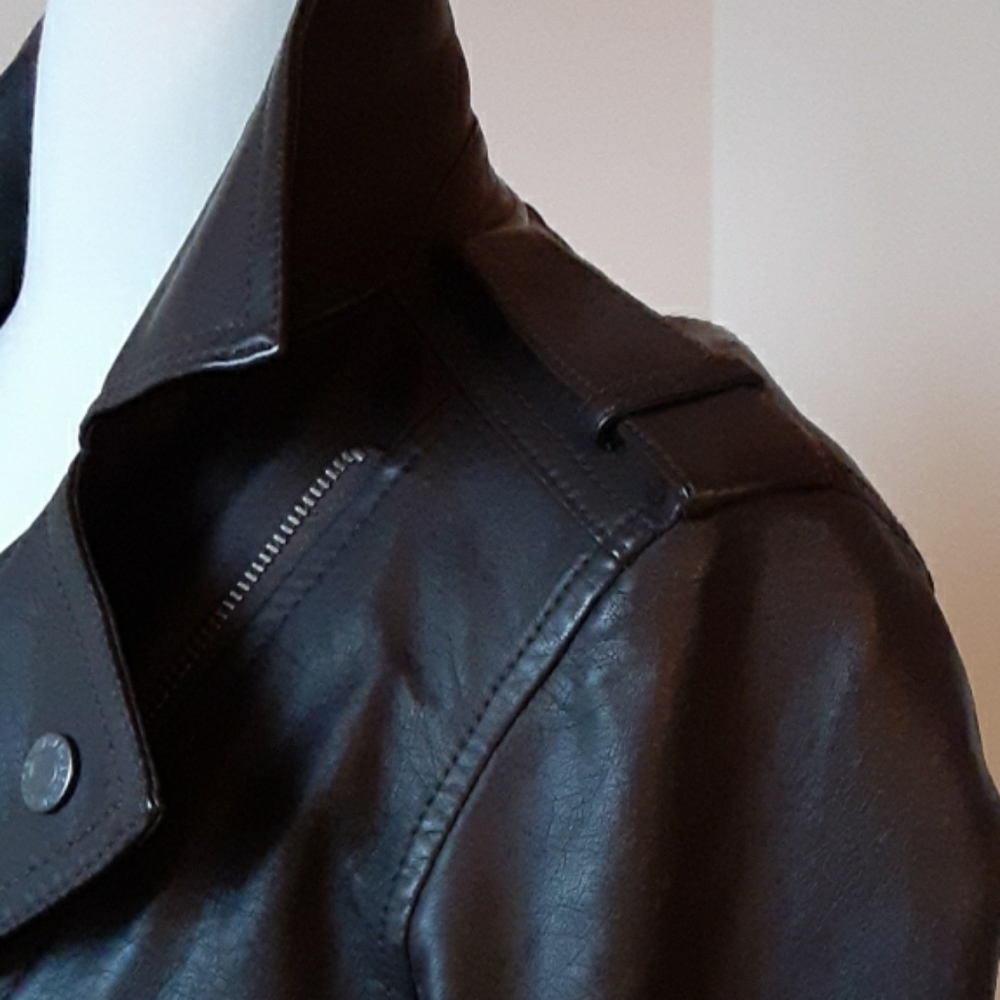 A&F Faux Leather Bomber Jacket. Brown. Small - Picture 3 of 8